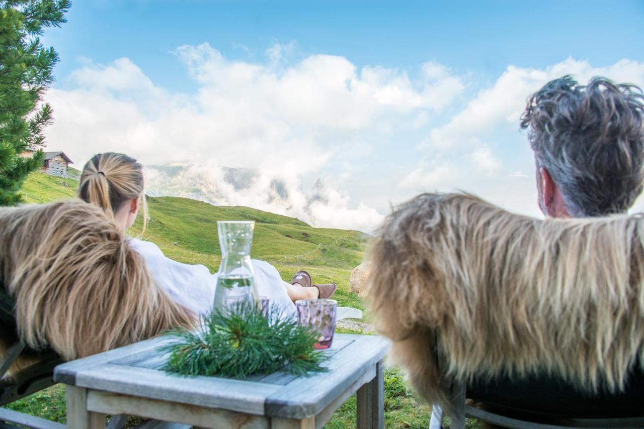 Hotel Goldknopf Alpe Di Siusi Exteriér fotografie