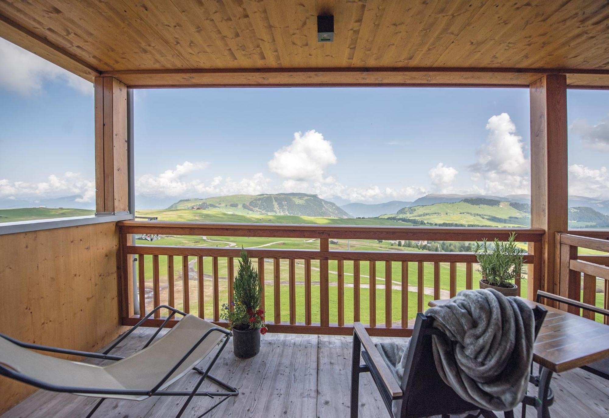 Hotel Goldknopf Alpe Di Siusi Exteriér fotografie