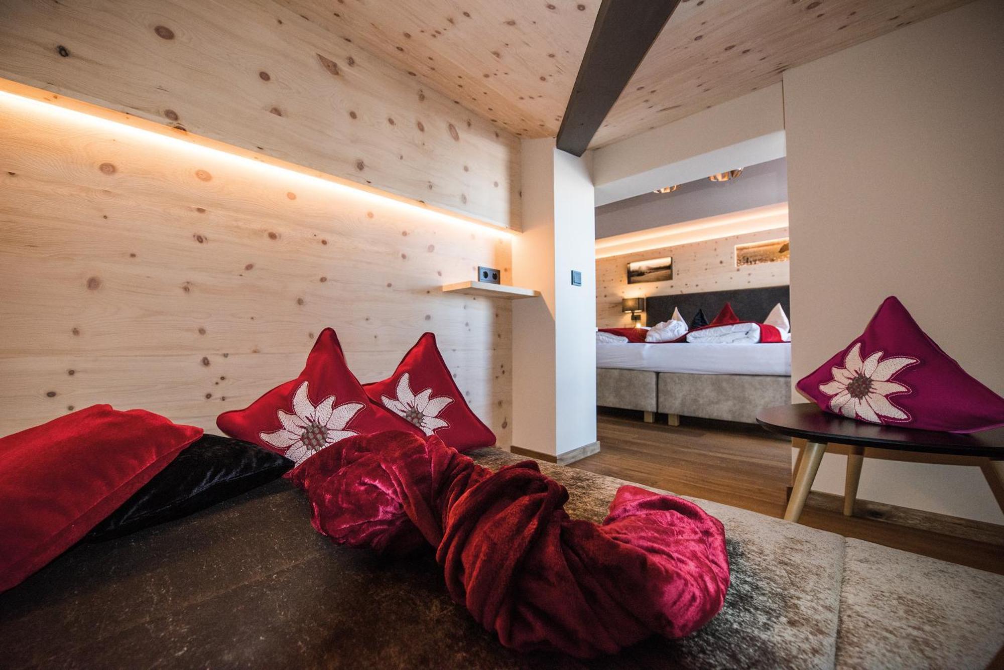 Hotel Goldknopf Alpe Di Siusi Exteriér fotografie