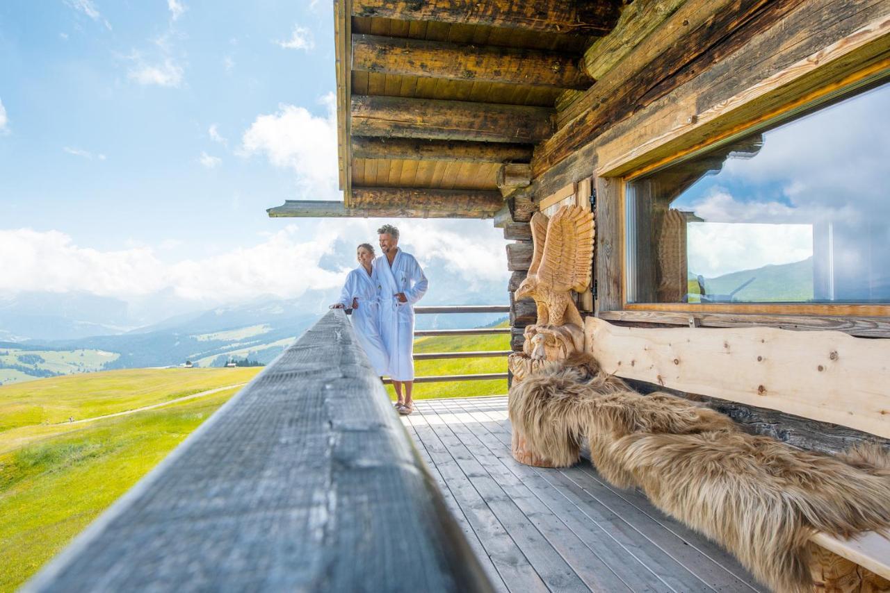 Hotel Goldknopf Alpe Di Siusi Exteriér fotografie